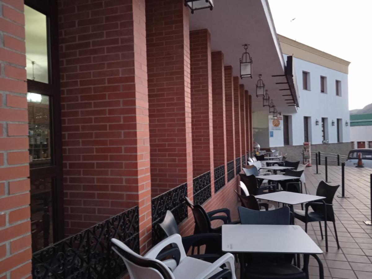 Apartamentos Refugio Del Viajero Parauta Exterior foto